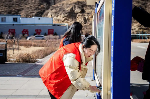 f34aa2ca43bf462497878d5b722c33ce.jpg 2.jpg