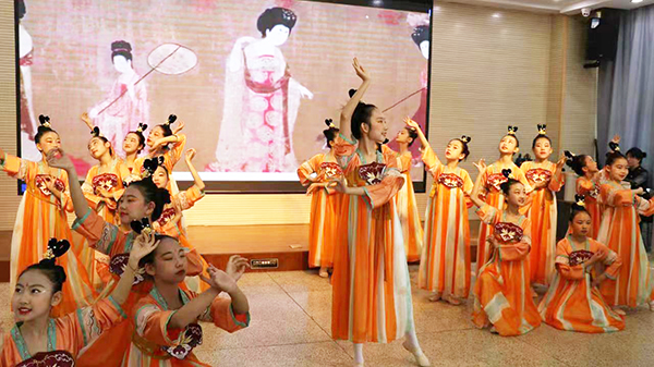 f956250c79464f78ae9d64b9048b9044.jpg 2.3.jpg