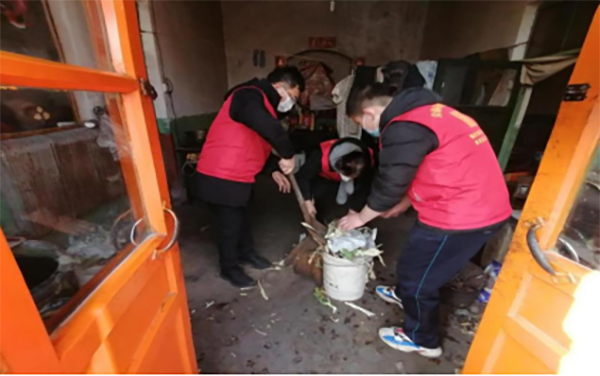 e8d7728270a2409d8871cd7e5eff298e.jpg 9.jpg