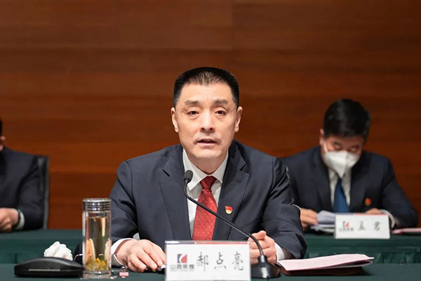 4abc2032f7804ecba5d9bf839e742163.jpg 4.jpg