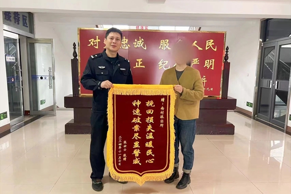 1e4986a26329450cb906f1d478db92cd.jpg 1.jpg