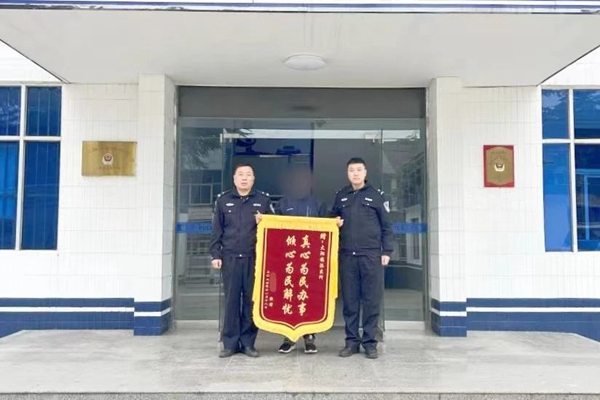 2e15e870c5dd485586060458ab314647.jpg 1.jpg