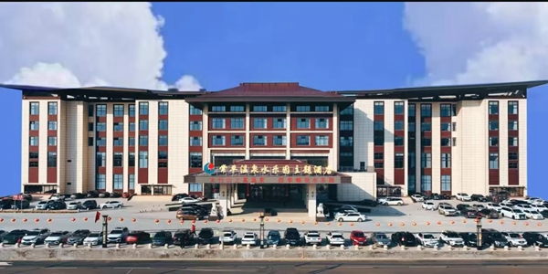 571b7846e83a41d0a2b099f023e51adb.jpg 11.jpg